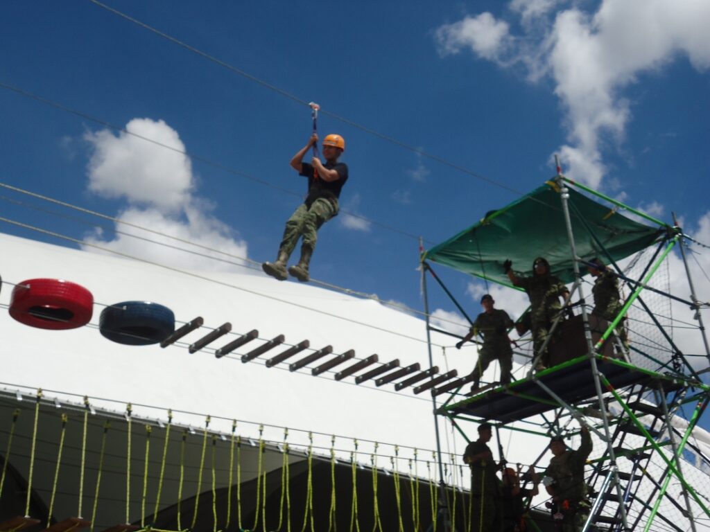 Renta de tirolesas en México | Campo Base C4 Expo Fuerzas Armadas, pasíon por servir a México.